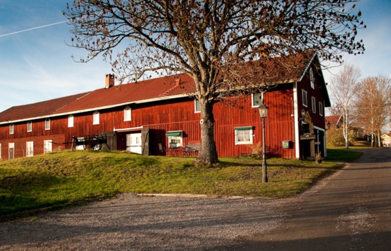 Ladugårdens Pub & Sal